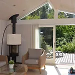 Architect-designed House In Сasa de vacaciones Dronningmølle