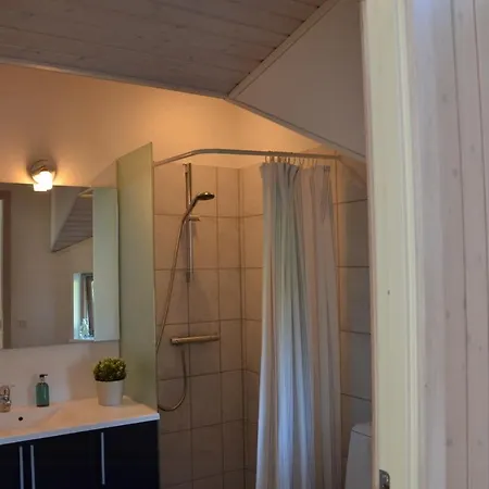 בית נופש Architect-designed House In *